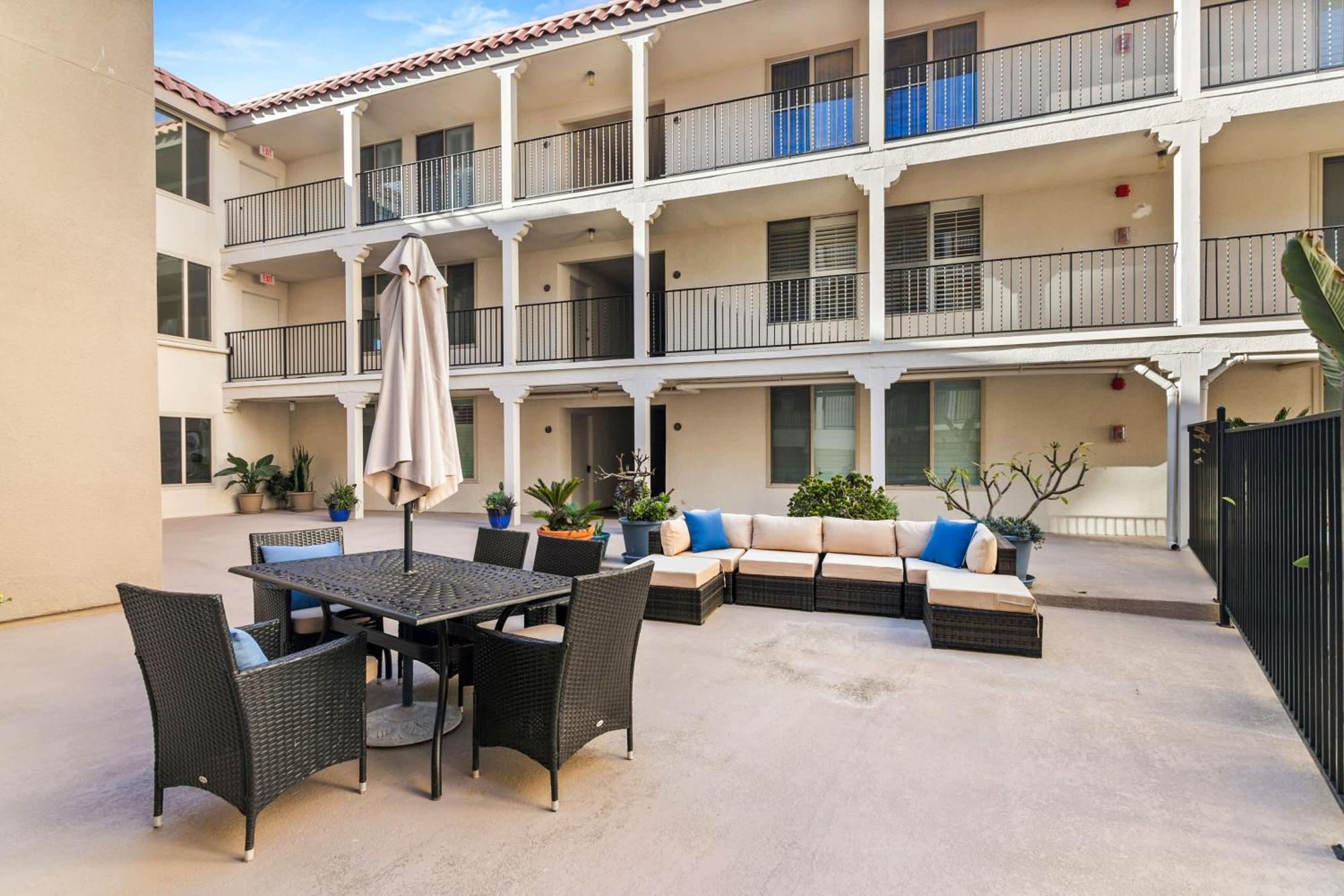 Waterfront Unmatched Views And Prime Location Holiday home