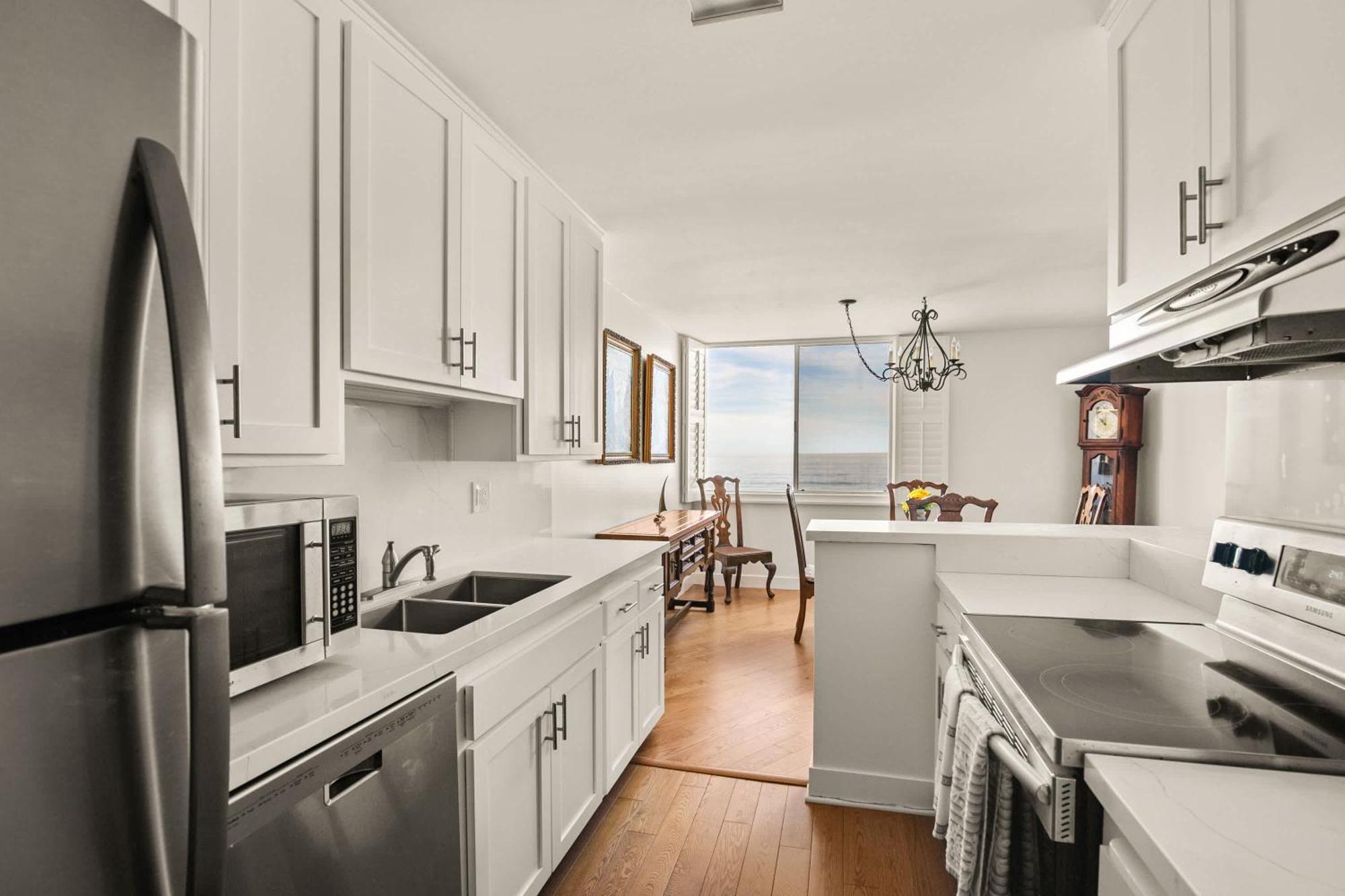 Waterfront Unmatched Views And Prime Location * San Diego